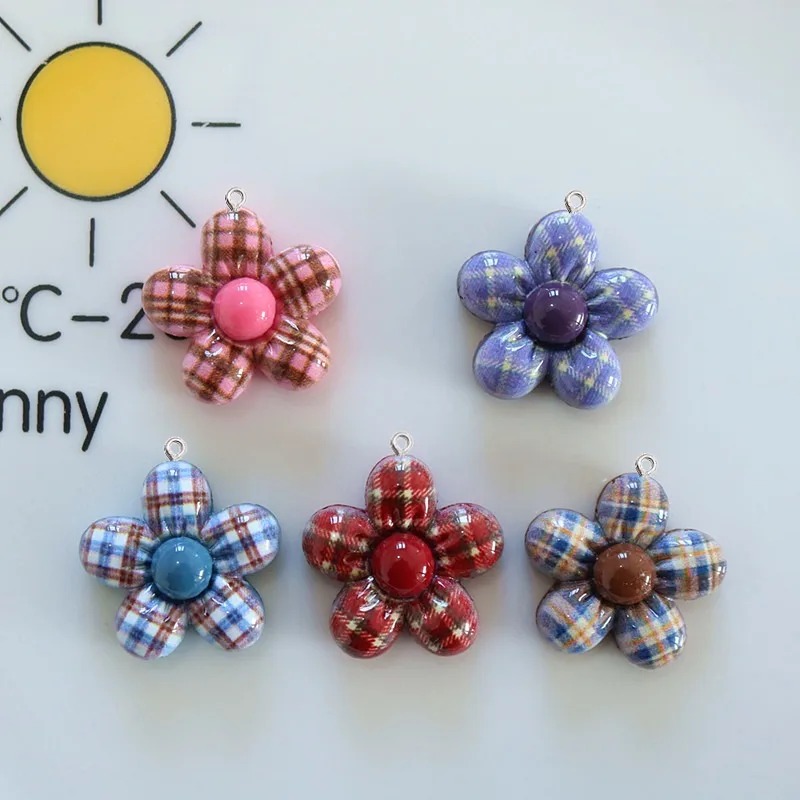 Art Craft Party - 10 個甘い花平面樹脂ペンダントジュエリー所見用アクセサリーイヤリングキーホルダーバッグ工芸品アート材料チャームフック